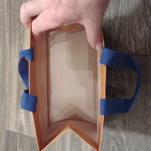 Authentic Louis Vuitton Bag - Picture 6 of 7